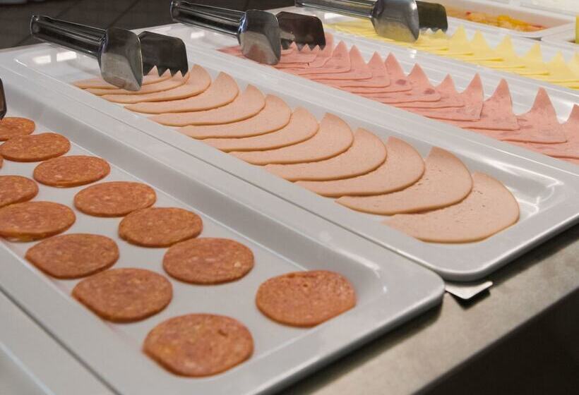 בית מלון כפרי Als