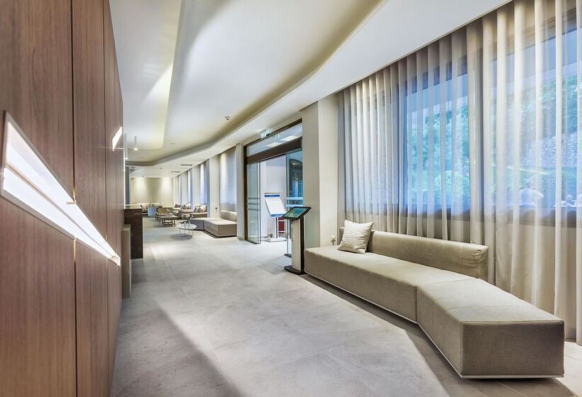 ホテル Ammon Zeus Luxury Beach