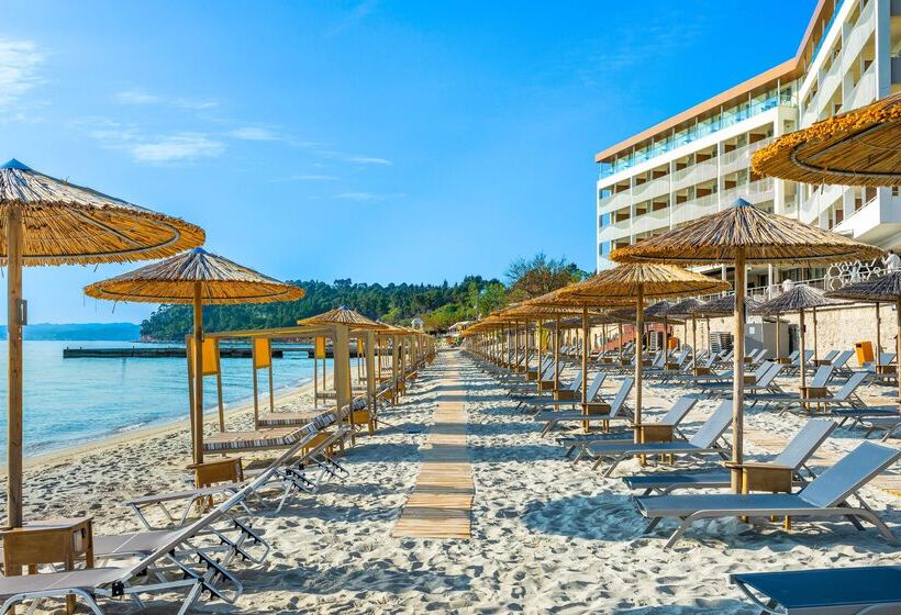 ホテル Ammon Zeus Luxury Beach