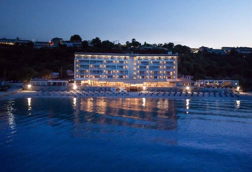 ホテル Ammon Zeus Luxury Beach