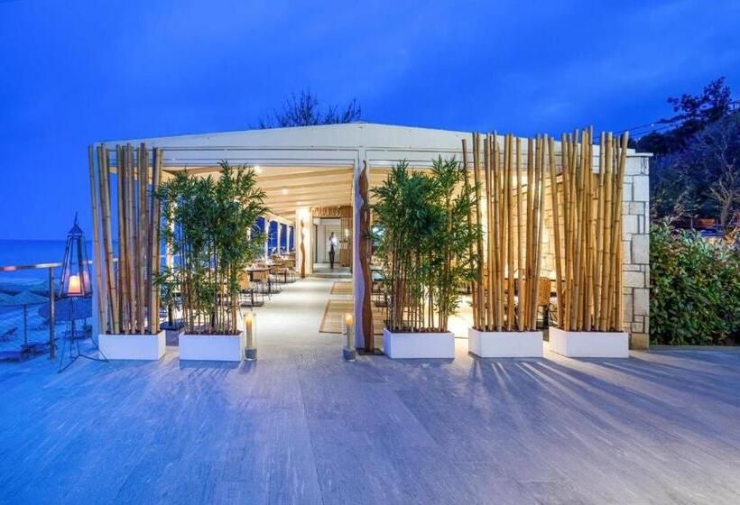 ホテル Ammon Zeus Luxury Beach