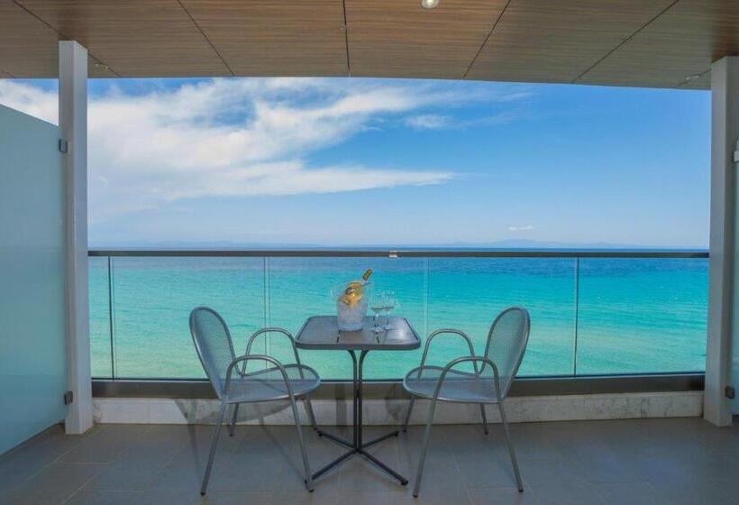 ホテル Ammon Zeus Luxury Beach