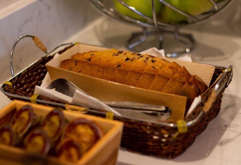 فندق Anemoni Piraeus