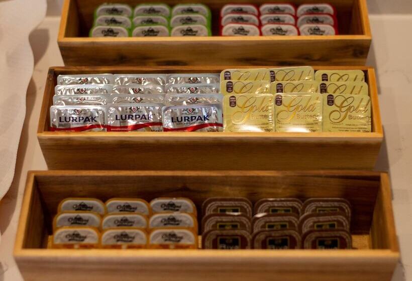 فندق Anemoni Piraeus