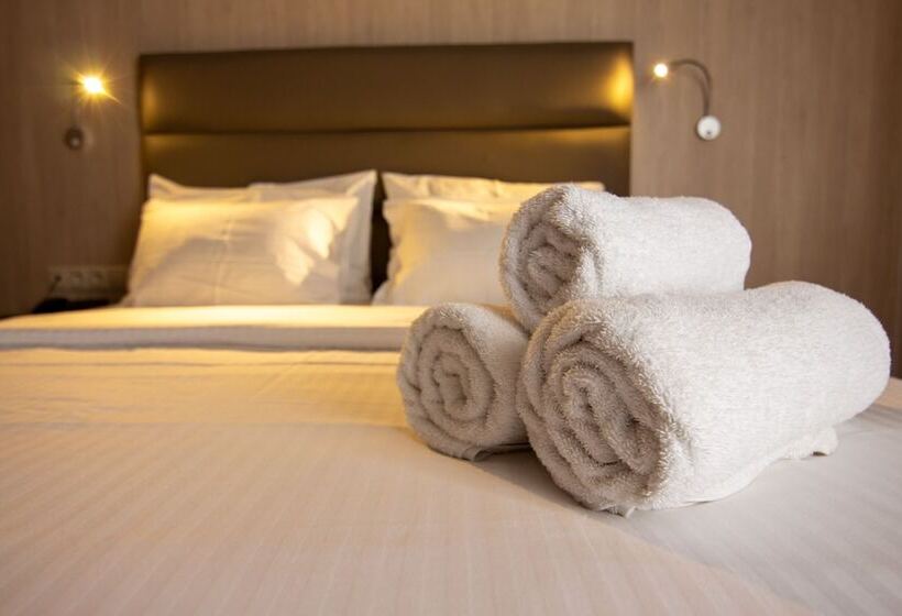 فندق Anemoni Piraeus