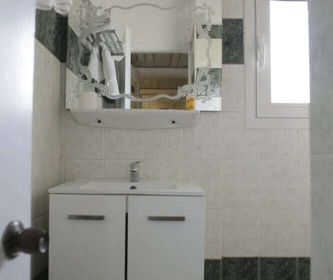 בית מלון כפרי Anesi