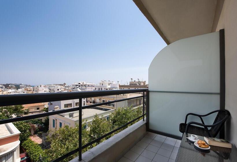 Отель Angela Downtown