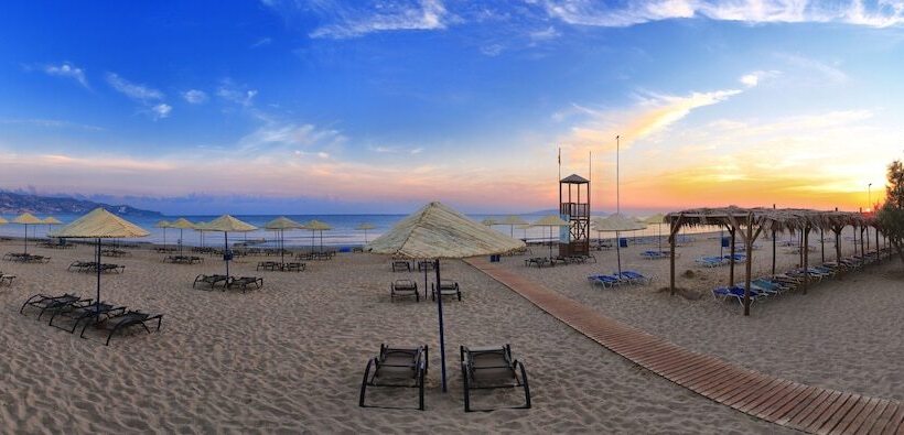 فندق Apollonia Beach Resort & Spa