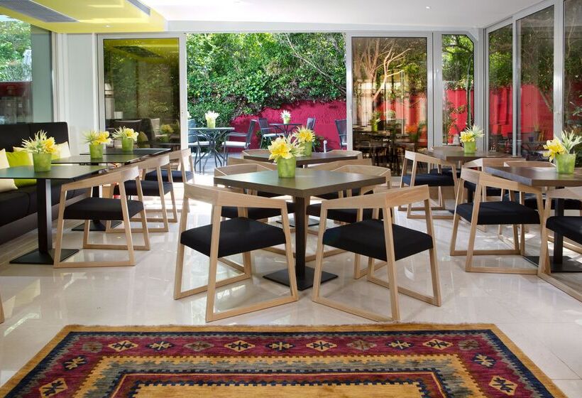 Отель Aquamare City And Beach