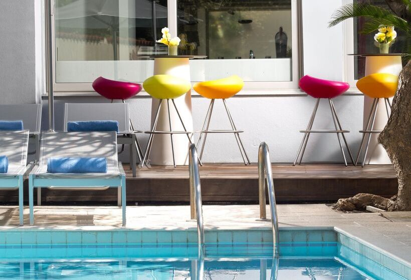 Отель Aquamare City And Beach