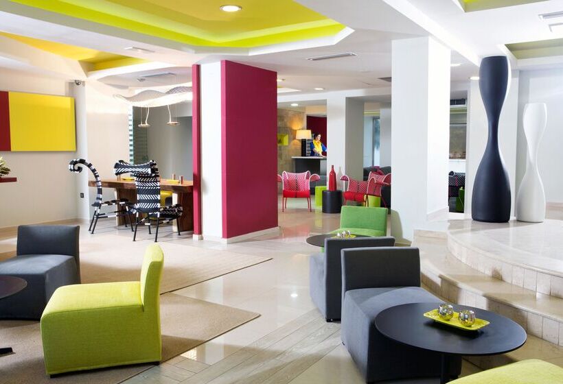 Отель Aquamare City And Beach