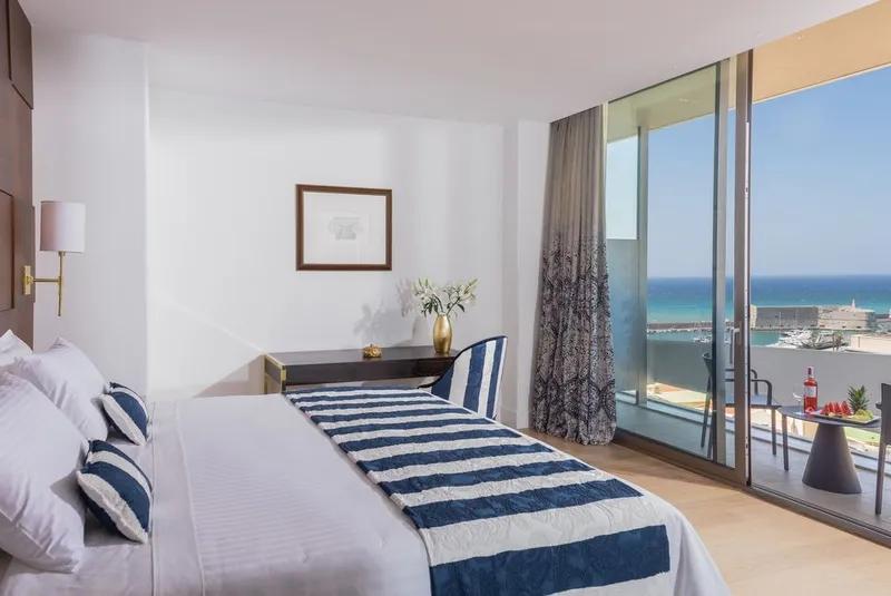 ホテル Aquila Atlantis