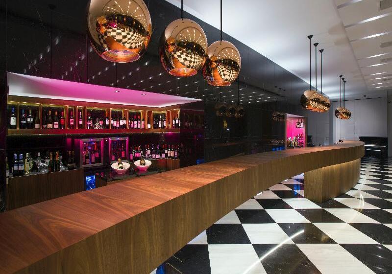 ホテル Aquila Atlantis