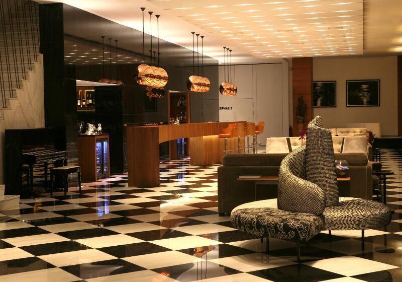 ホテル Aquila Atlantis