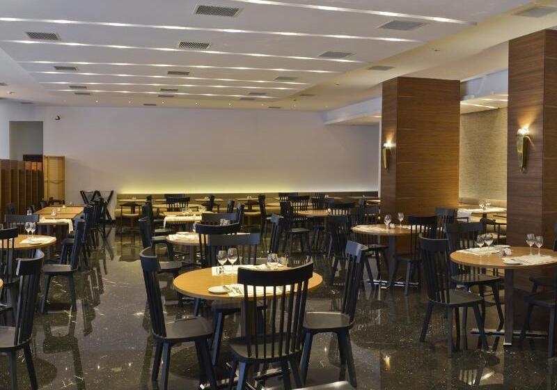 ホテル Aquila Atlantis