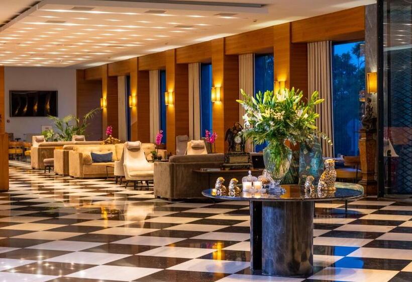 ホテル Aquila Atlantis