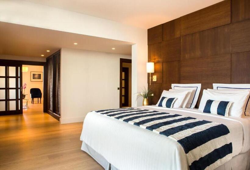 ホテル Aquila Atlantis