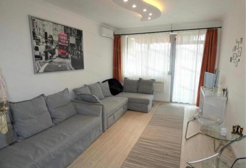 בית מלון כפרי Aranyhíd Apartman