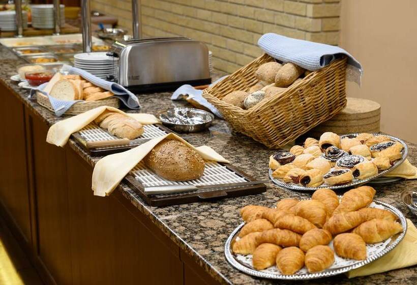 בית מלון כפרי Aranyhomok Business City Wellness