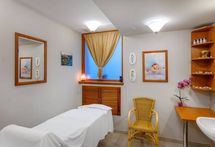 בית מלון כפרי Aranyhomok Business City Wellness