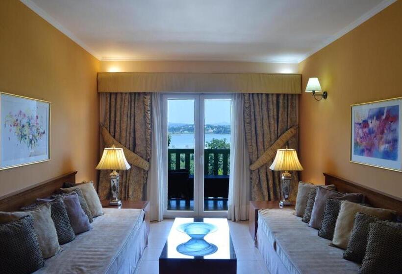 فندق Ariti Grand