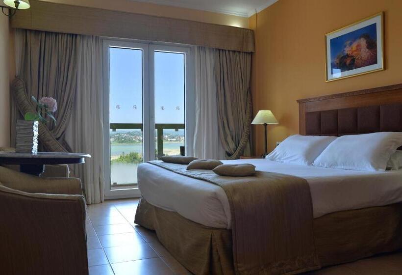 فندق Ariti Grand