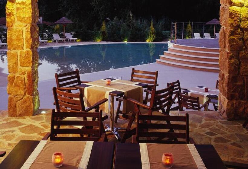 فندق Ariti Grand