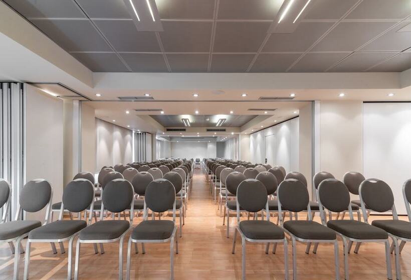 Avra By Smile Hotels