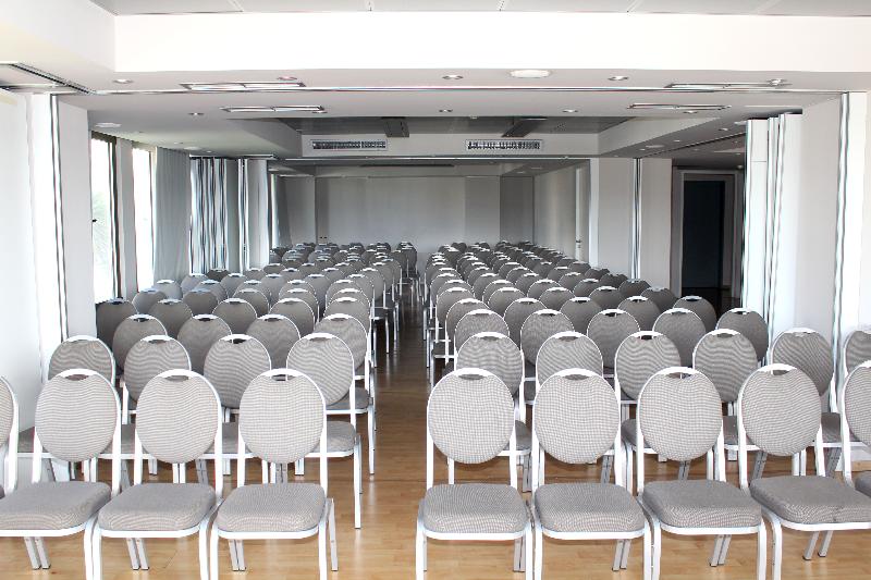 Avra By Smile Hotels