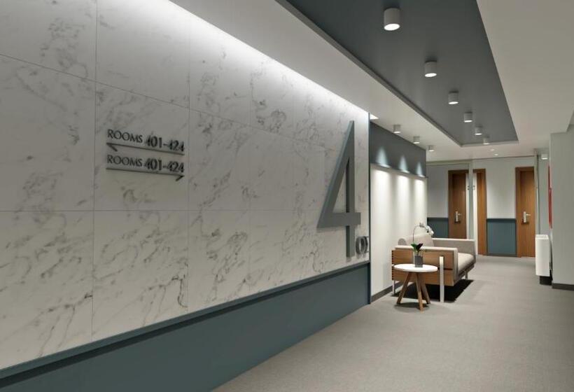 Avra By Smile Hotels