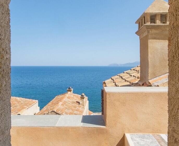 هتل Bastione Malvasia