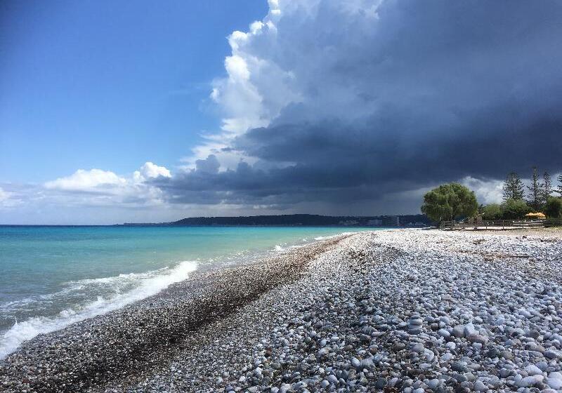 فندق Blue Horizon