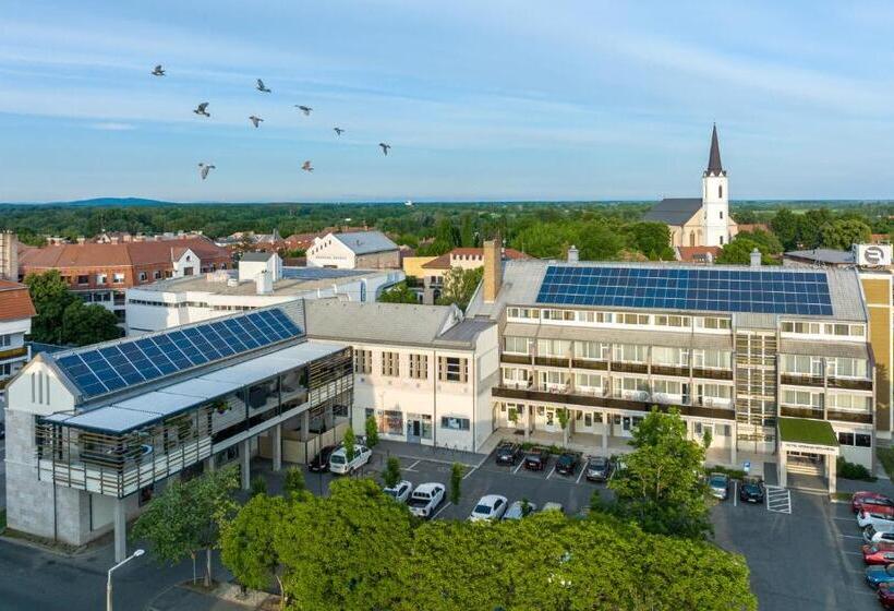 בית מלון כפרי Bodrog Wellness & Elix Spa