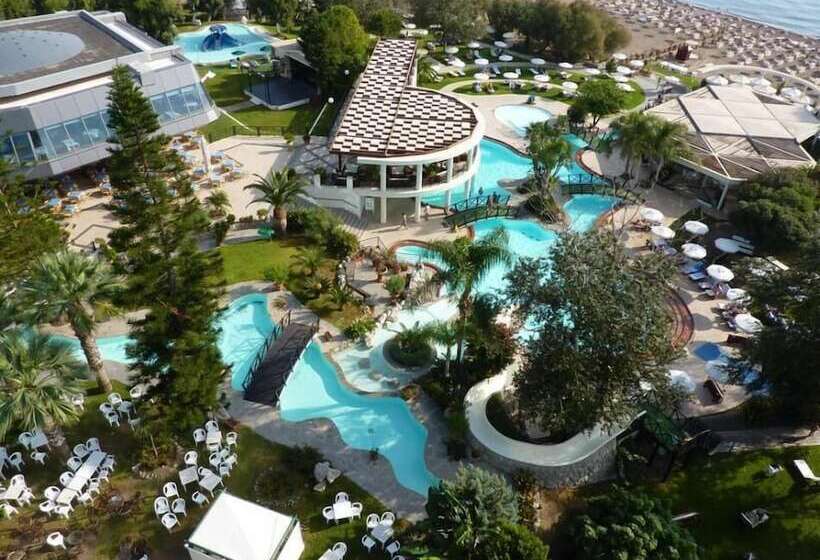 هتل Calypso Beach