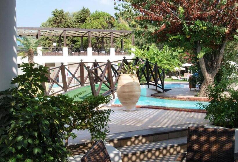 فندق Calypso Beach