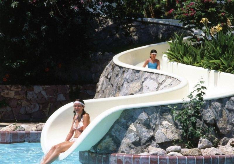 فندق Calypso Beach