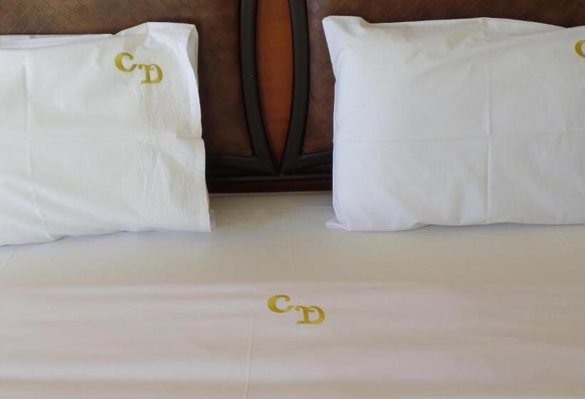 ホテル Cavo D  Oro