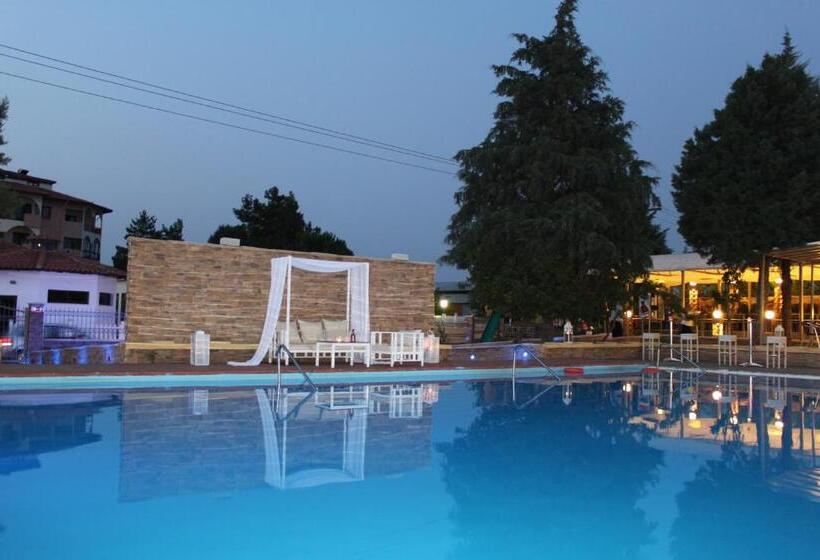 בית מלון כפרי Arxhontiko Chris & Eve