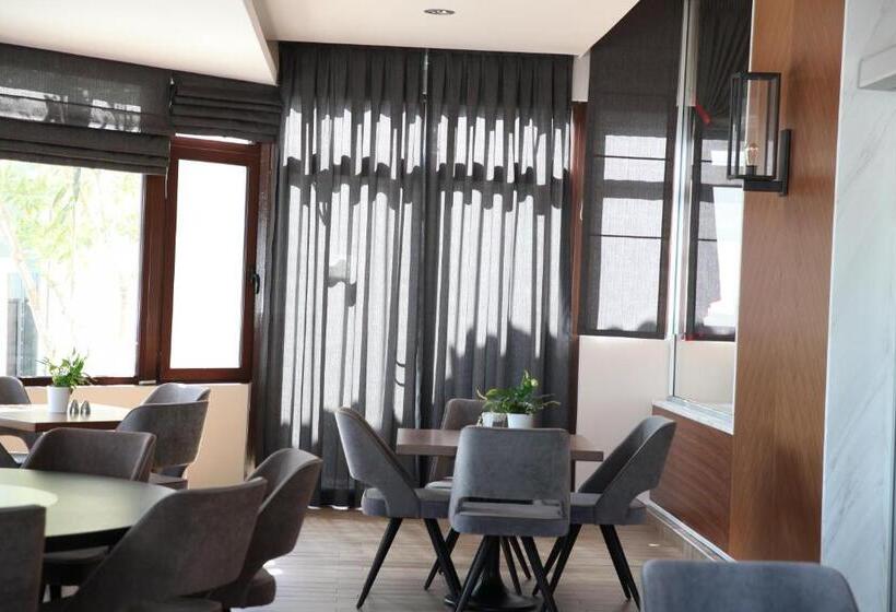 בית מלון כפרי Arxhontiko Chris & Eve