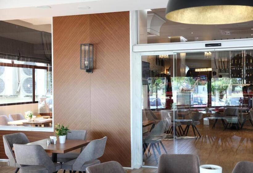 בית מלון כפרי Arxhontiko Chris & Eve