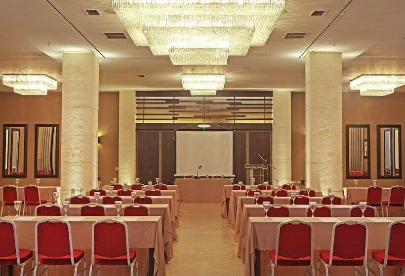 فندق Congo Palace