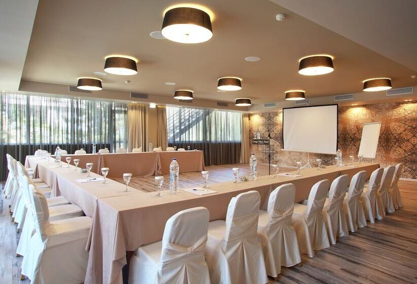 فندق Congo Palace