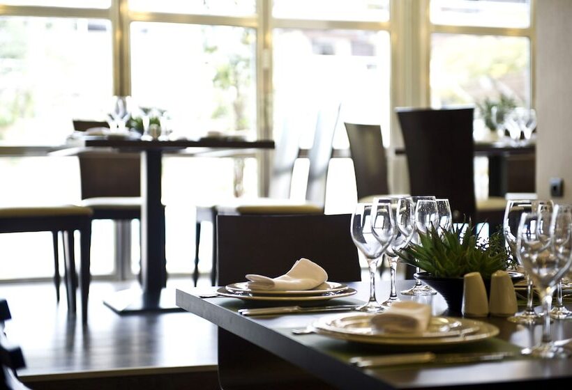 فندق Congo Palace