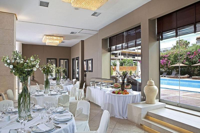 فندق Congo Palace