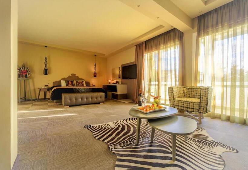 فندق Congo Palace