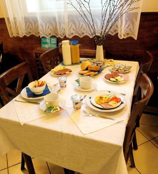 ホテル Corvin Panzio