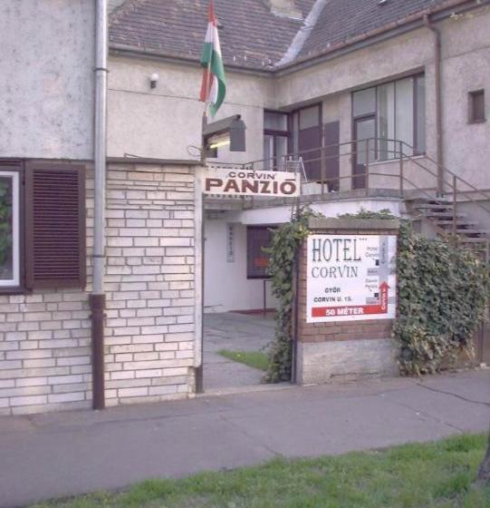 فندق Corvin Panzio