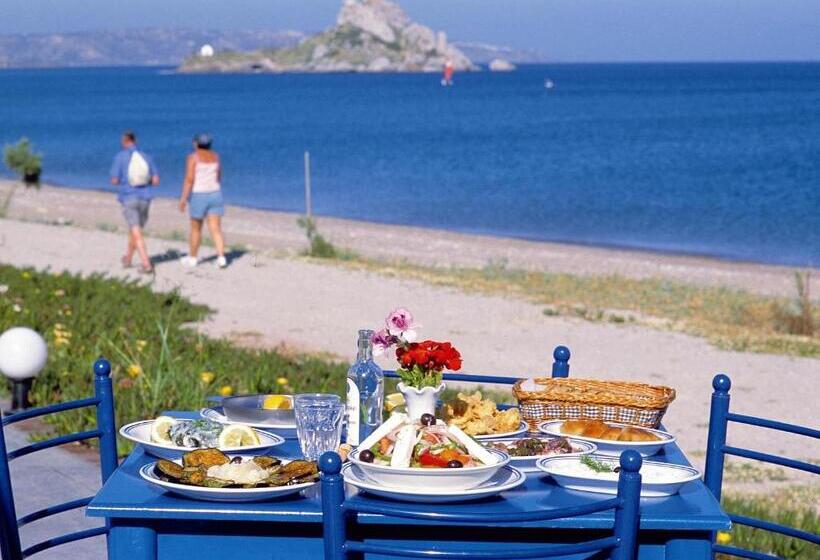 ホテル More Meni Cosmopolitan