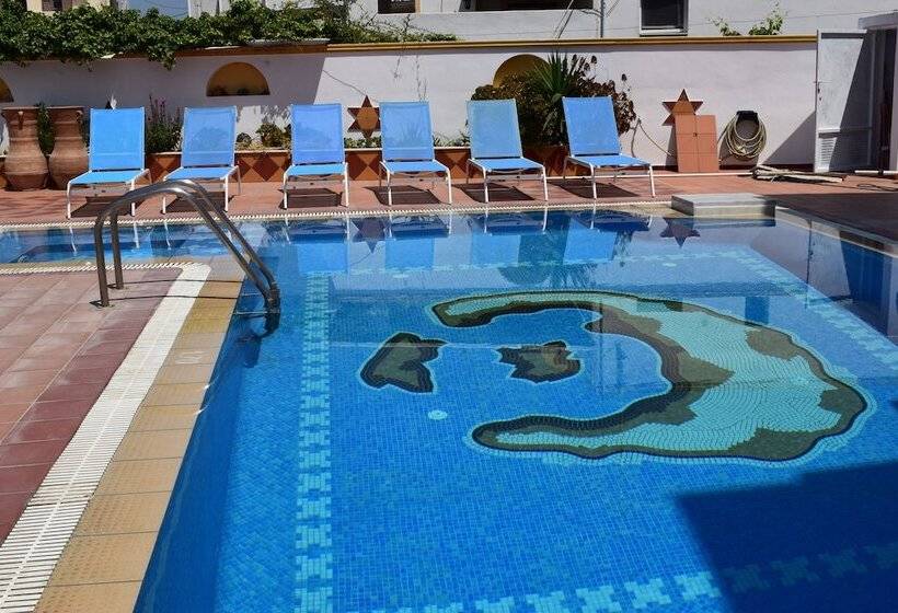 בית מלון כפרי Cyclades