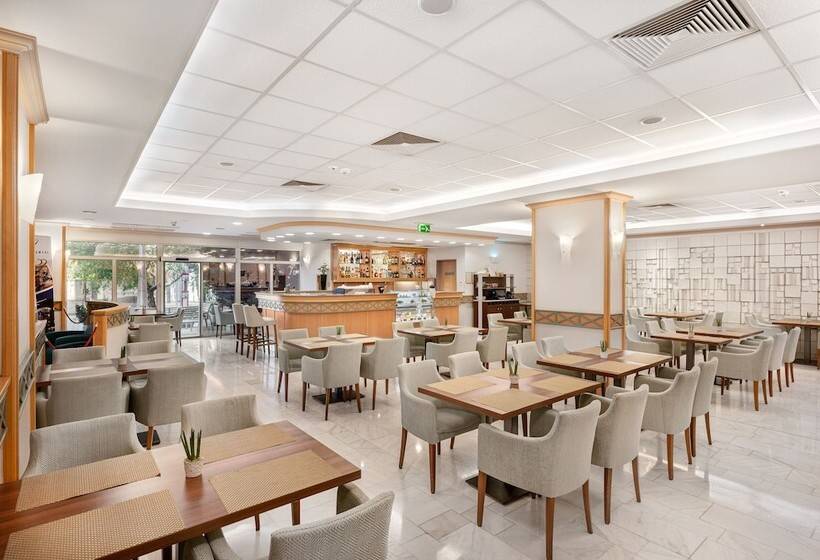 Danubius Hotel Arena